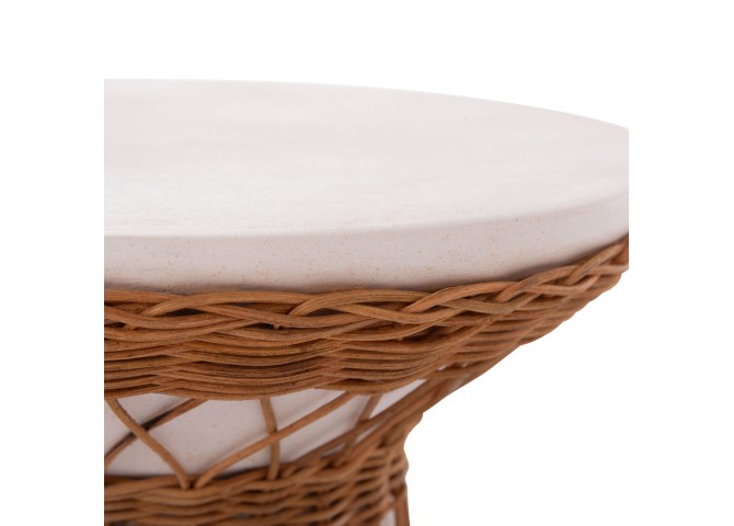 ΒΟΗΘΗΤΙΚΟ ΤΡΑΠΕΖΙ ΣΤΡΟΓΓΥΛΟ DELIA HM18167.02 FIBER CEMENT ΛΕΥΚΟ & RATTAN Φ40x45Υεκ