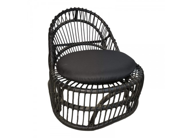 Πολυθρόνα Tromso paakoworld pe rattan σε μαύρη απόχρωση με μαύρο μαξιλάρι 80x85x98εκ