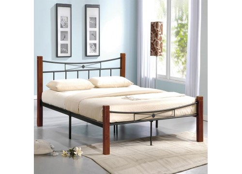 Μεταλλικό κρεβάτι με λεπτομέρειες ξύλου για στρώμα 160x200cm